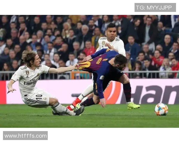 巴萨与皇马经典对决瞬间回顾精彩照片集锦